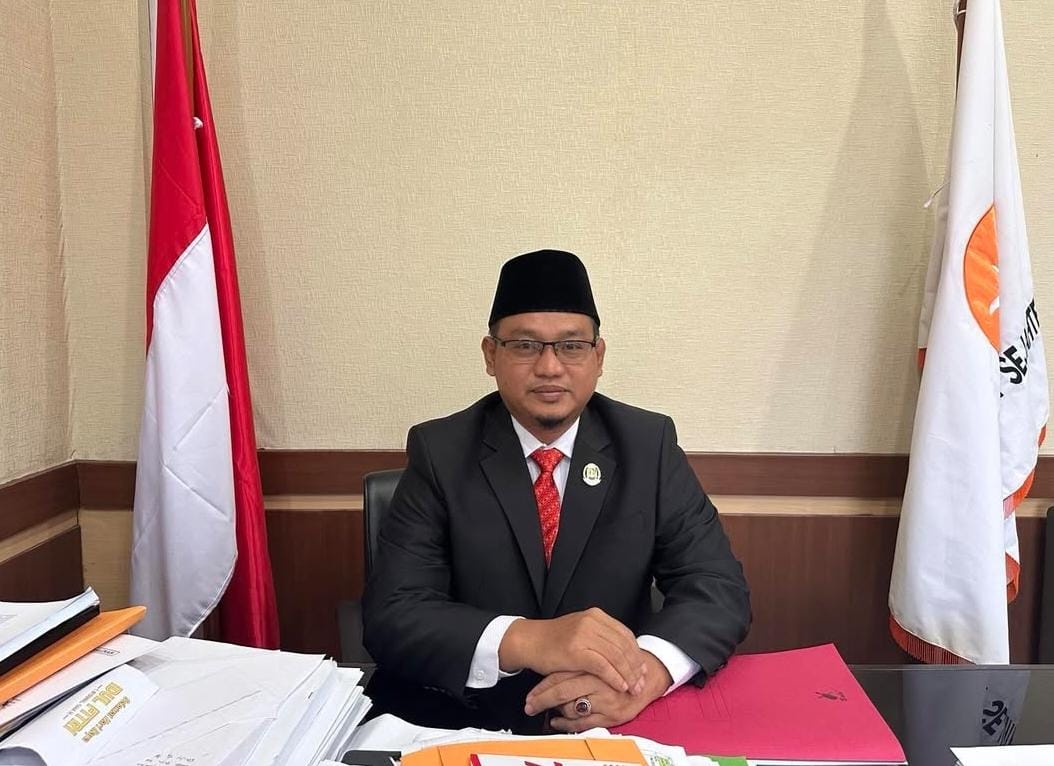 Ketua DPRD Kota Bekasi
