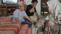 Siti Mukhliso Kursi Roda 1 Kursi Roda